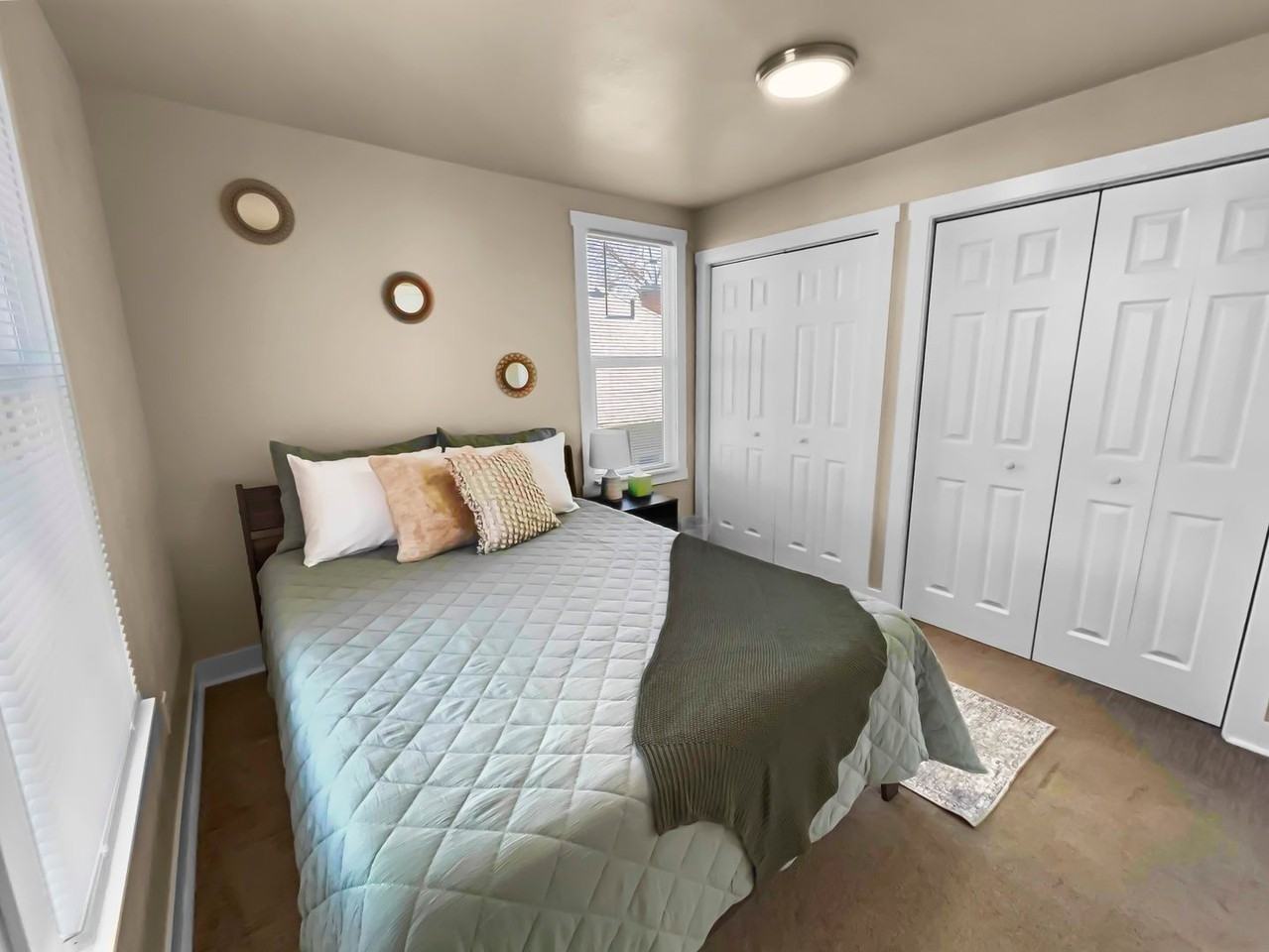 915 Grand Ave - Photo 7 of 33