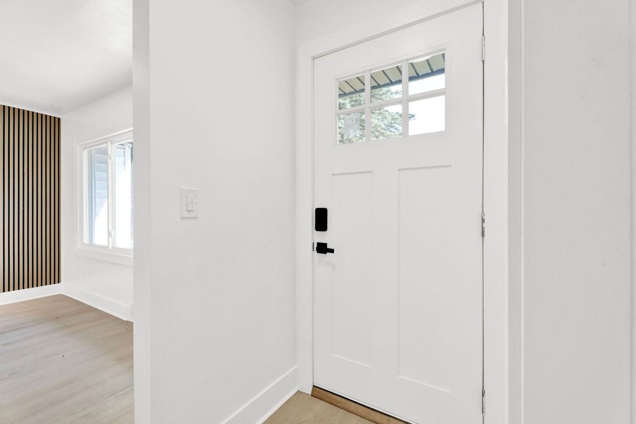 WALNUT RAWNSLEY LLC - Photo 7 of 50