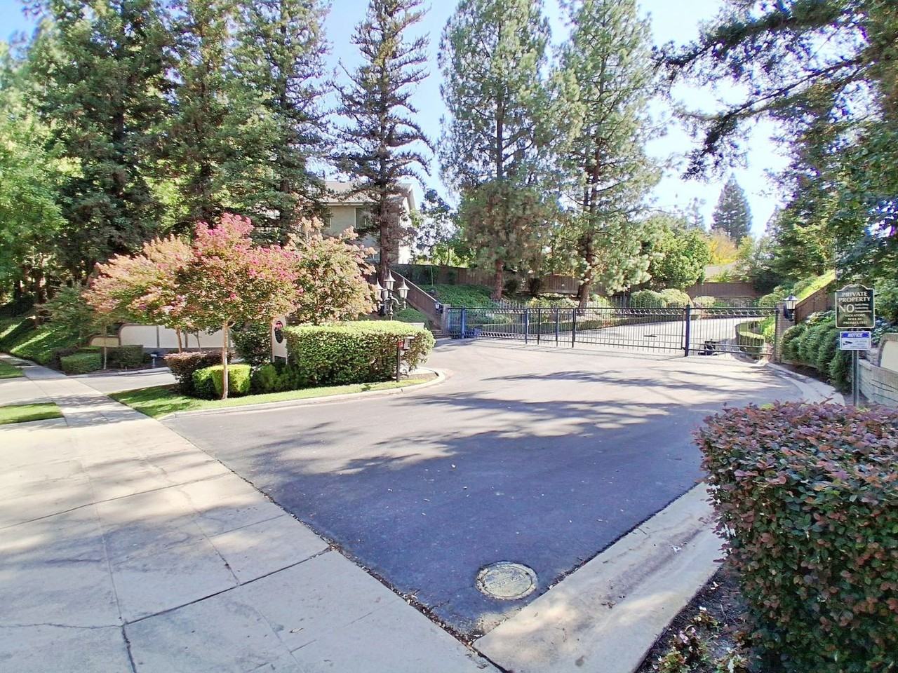 307 W Bluff Ave - Photo 4 of 40