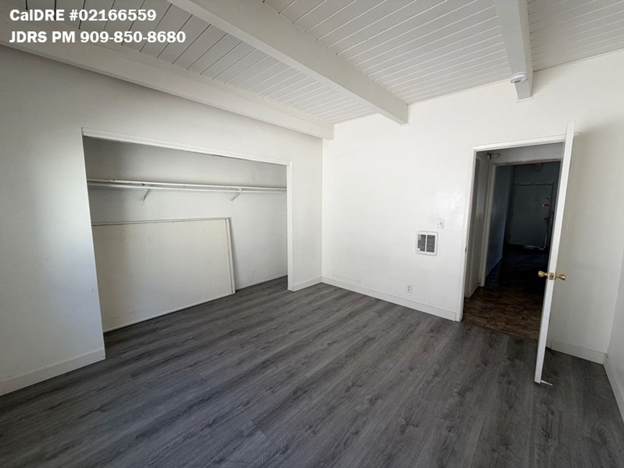 3462 Columbia Dr - Photo 6 of 9