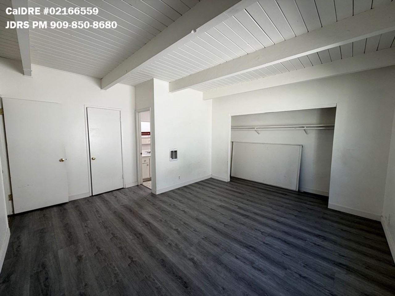 3462 Columbia Dr - Photo 7 of 9