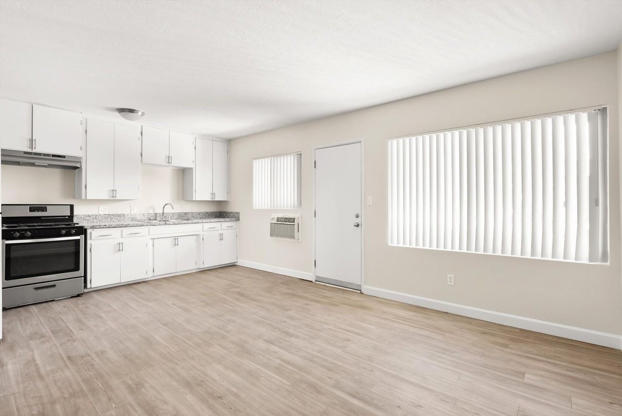 Park Village Apartment Homes - Photo 5 of 20