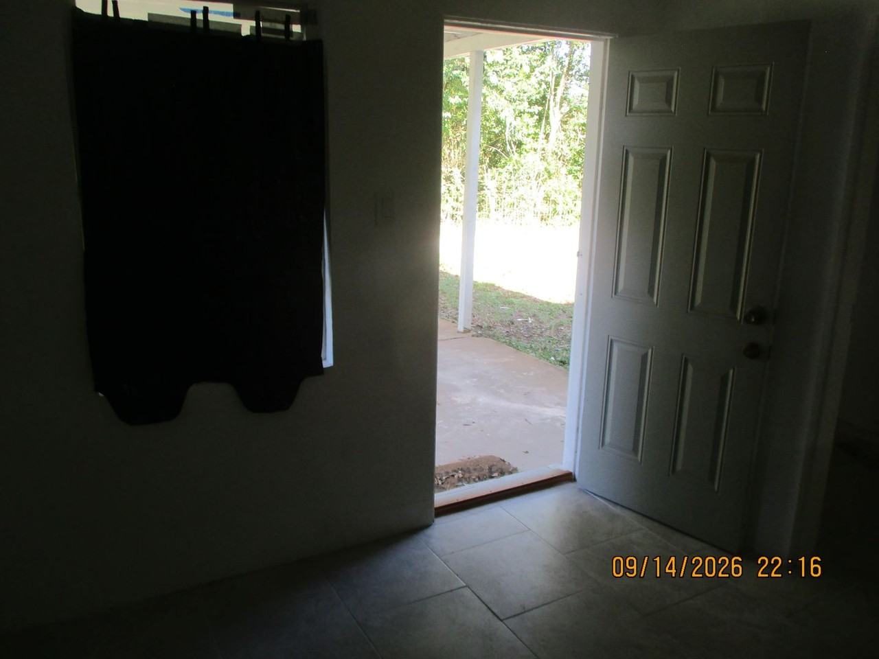 213 W 1st Ave - Photo 4 of 8