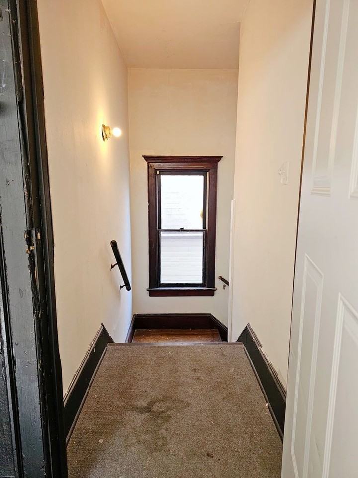 2231 N 41st St - Photo 6 of 17
