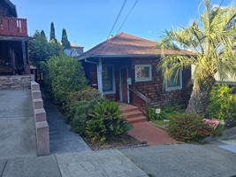 featured image of 236 Castro St