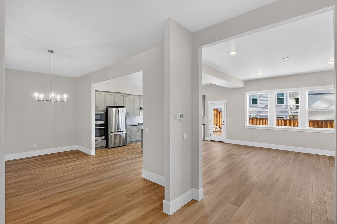 11810 Sw 182nd Ave - Photo 2 of 20