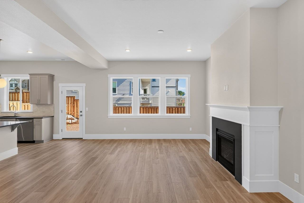 11810 Sw 182nd Ave - Photo 4 of 20