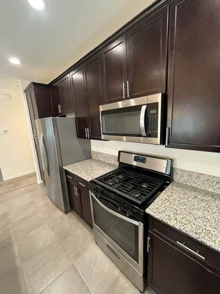 3811 W Nellis Ave - Photo 7 of 23