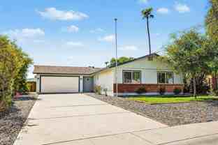 2301 E Laurel Ln - Photo 1 of 1