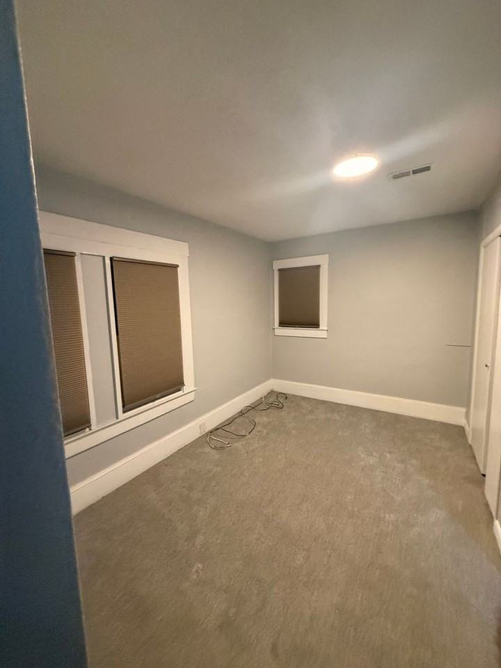 801 E Lexington Ave - Photo 2 of 23