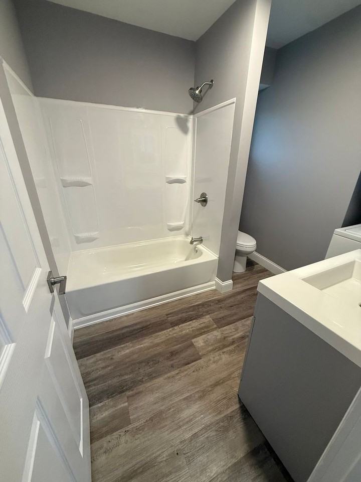 102 W 8th Ave - Photo 7 of 11