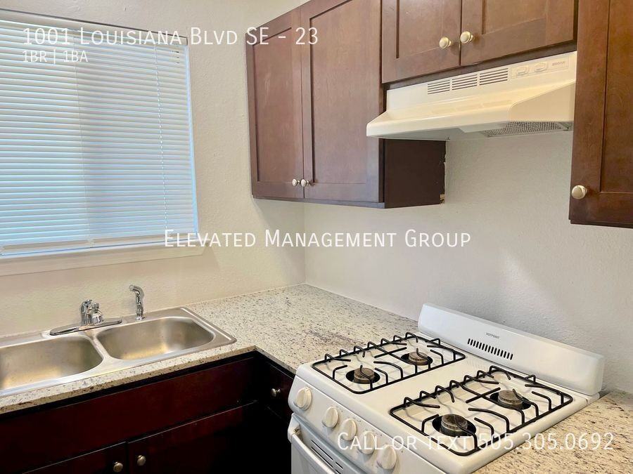 The Ten01 Apartments - Photo 4 of 11