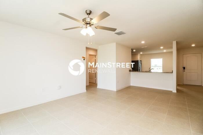 12012 Pale Grass Way - Photo 4 of 16