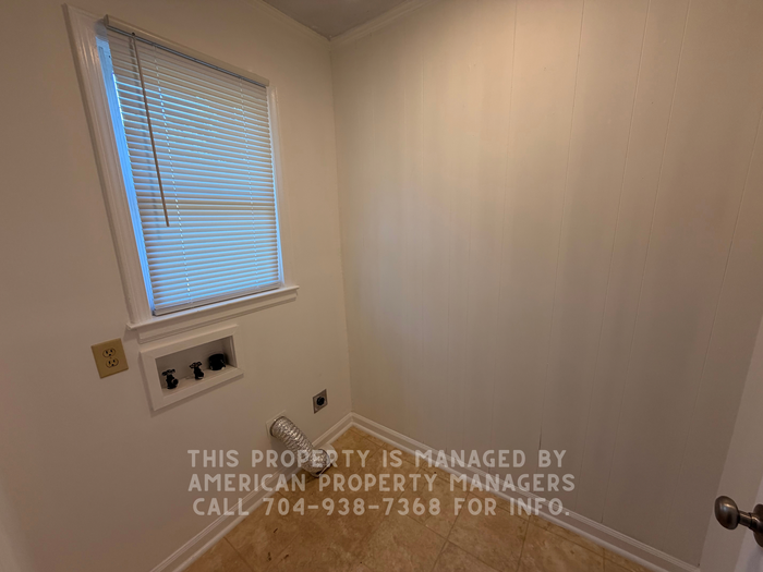 3812 Vanderburg Dr - Photo 7 of 7