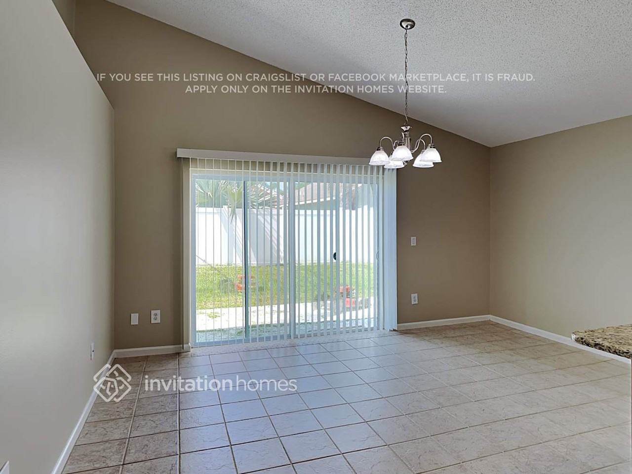 2800 Falcon Crest Pl - Photo 6 of 18