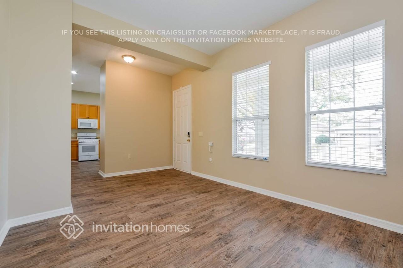 13762 Bluebird Pond Rd - Photo 5 of 18