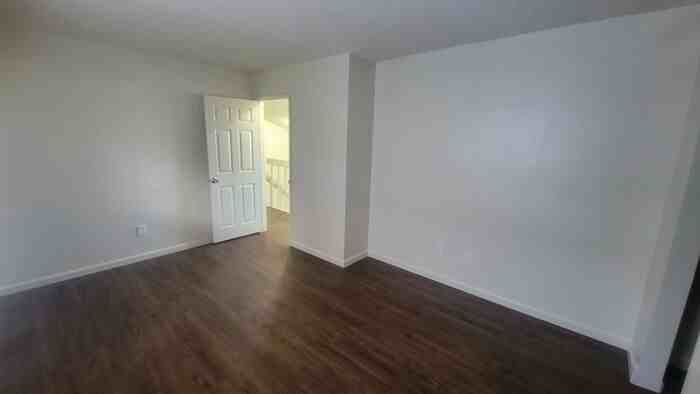3545 Gypsum Rd #C - Photo 3 of 20