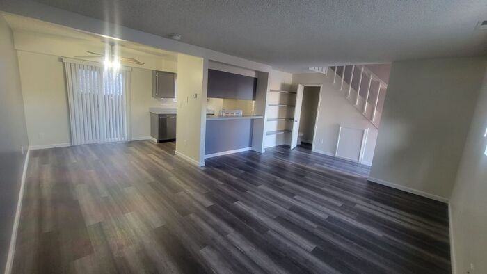 3545 Gypsum Rd #C - Photo 4 of 20