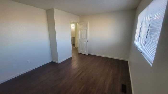 3545 Gypsum Rd #C - Photo 7 of 20