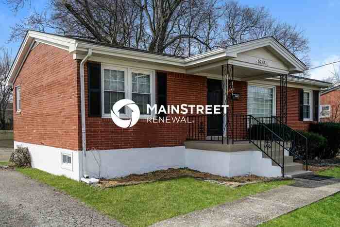 5204 Ronwood Dr - Photo 5 of 17