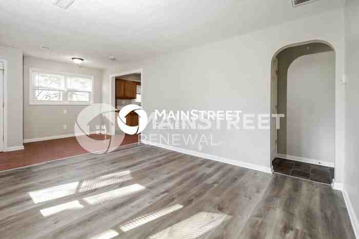 5304 Vista John Dr - Photo 3 of 16