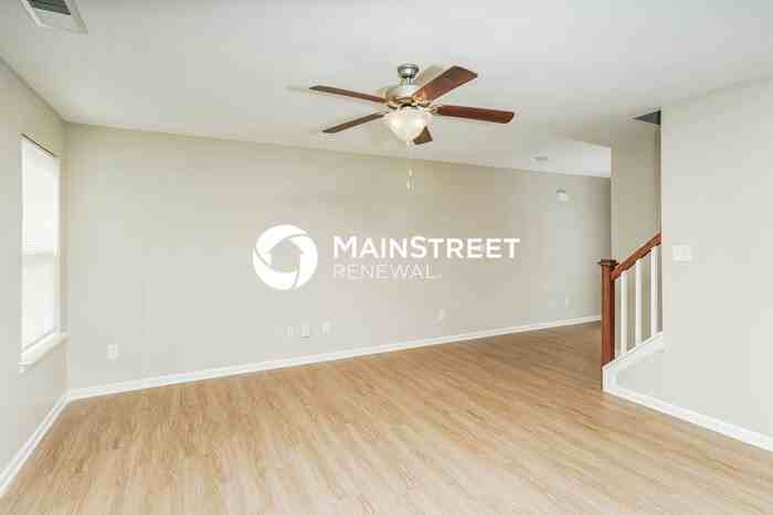 2205 Walcot Way - Photo 5 of 17