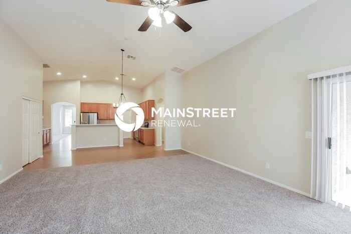 18512 W Port Au Prince Ln - Photo 7 of 16