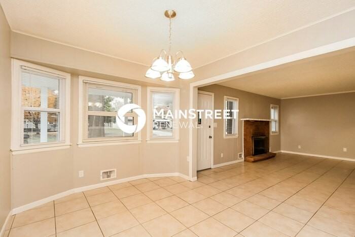 5216 Harvard Ave - Photo 7 of 17