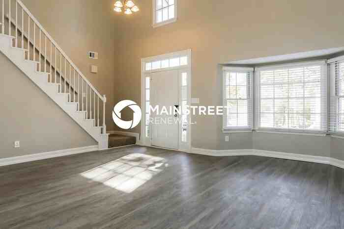 1805 Hickory Creek Ct Nw - Photo 2 of 17