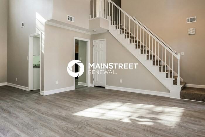 1805 Hickory Creek Ct Nw - Photo 3 of 17