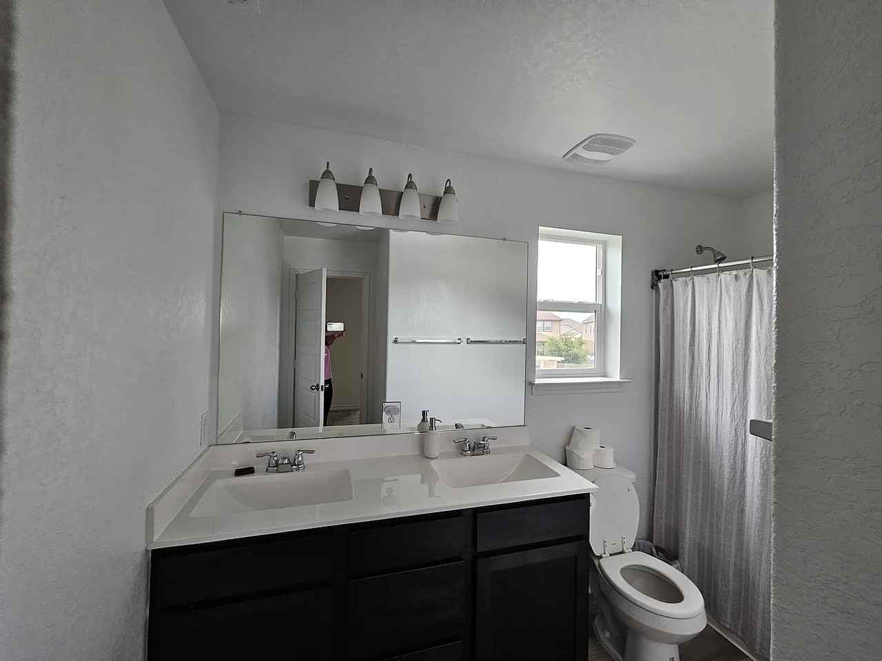 2080 Turkey Creek - Photo 2 of 5
