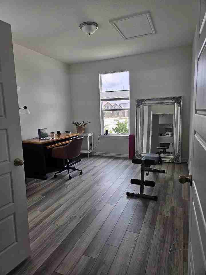 2080 Turkey Creek - Photo 3 of 5
