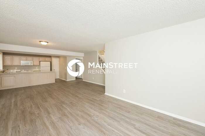 1598 S Ensenada St - Photo 6 of 18