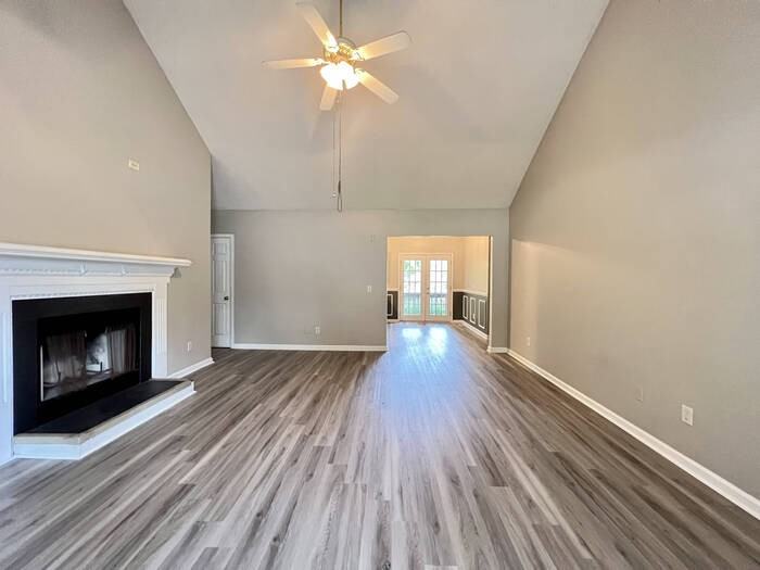 10 Elcock Cir - Photo 3 of 40