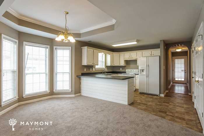 328 Camden Cove Cir - Photo 6 of 12