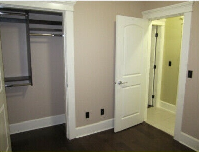 17 West 42nd Avenue - Photo 4 of 6