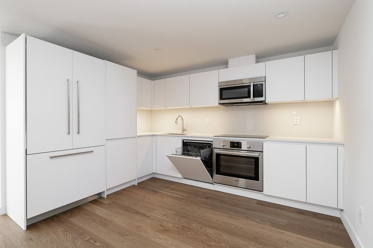 36 Castle Frank Road - Photo 2 of 19