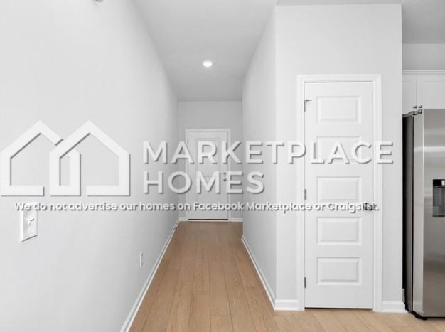 150 Labrador Ln - Photo 4 of 37
