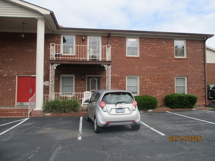 106 Briarcliff Dr #106