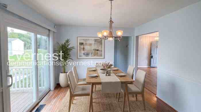 5725 Up A Way Dr - Photo 5 of 24