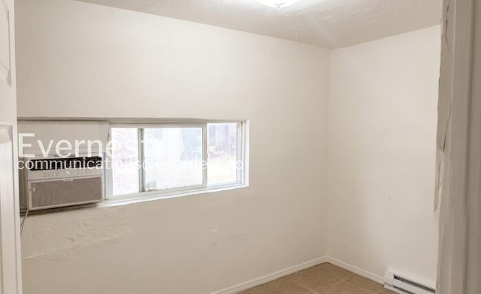 2317 W Adams St #2 - Photo 6 of 11
