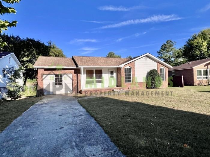 217 Crestmore Dr - Photo 2 of 44