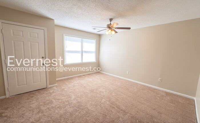 2201 Cheshire Dr - Photo 6 of 18