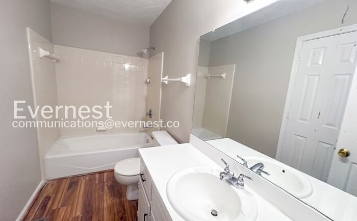 2201 Cheshire Dr - Photo 7 of 18