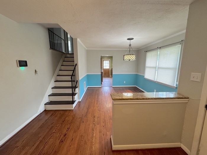 753 De Laura Ln - Photo 3 of 45