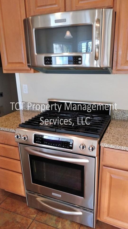 28607 N Posse Rd - Photo 4 of 13
