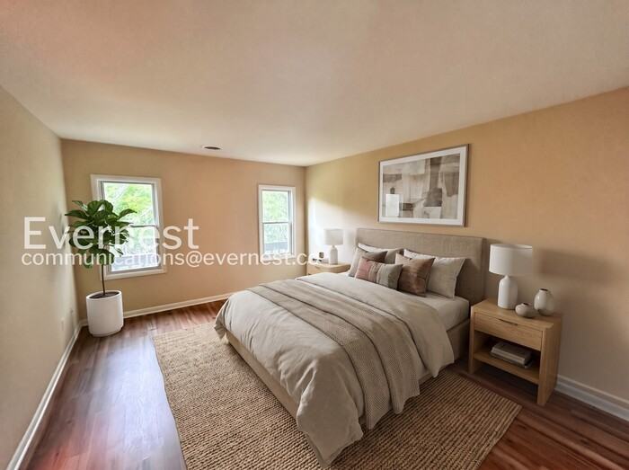 9 Sycamore Ct - Photo 4 of 23
