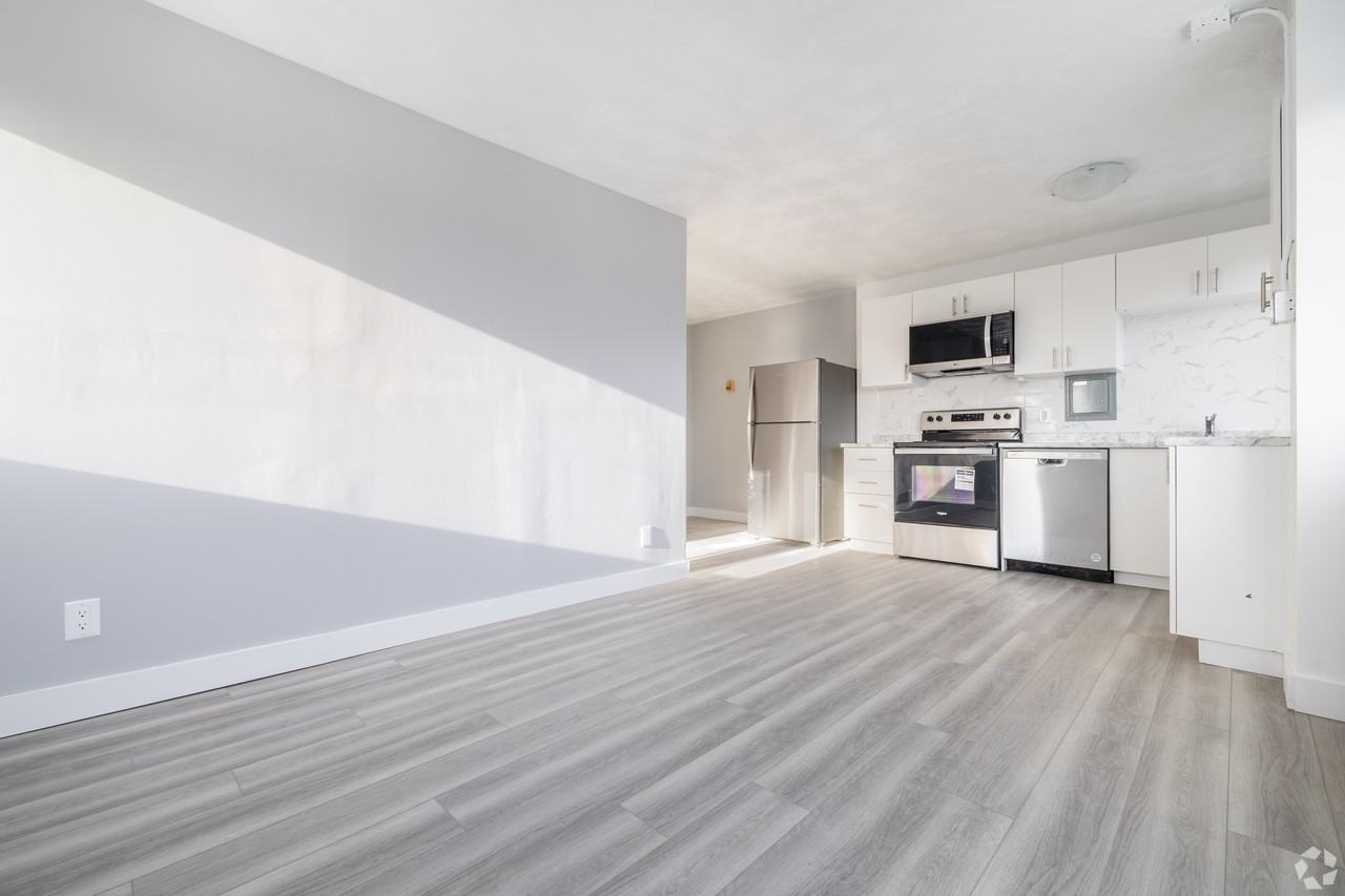 Chanteclair Apartments - Photo 5 of 25