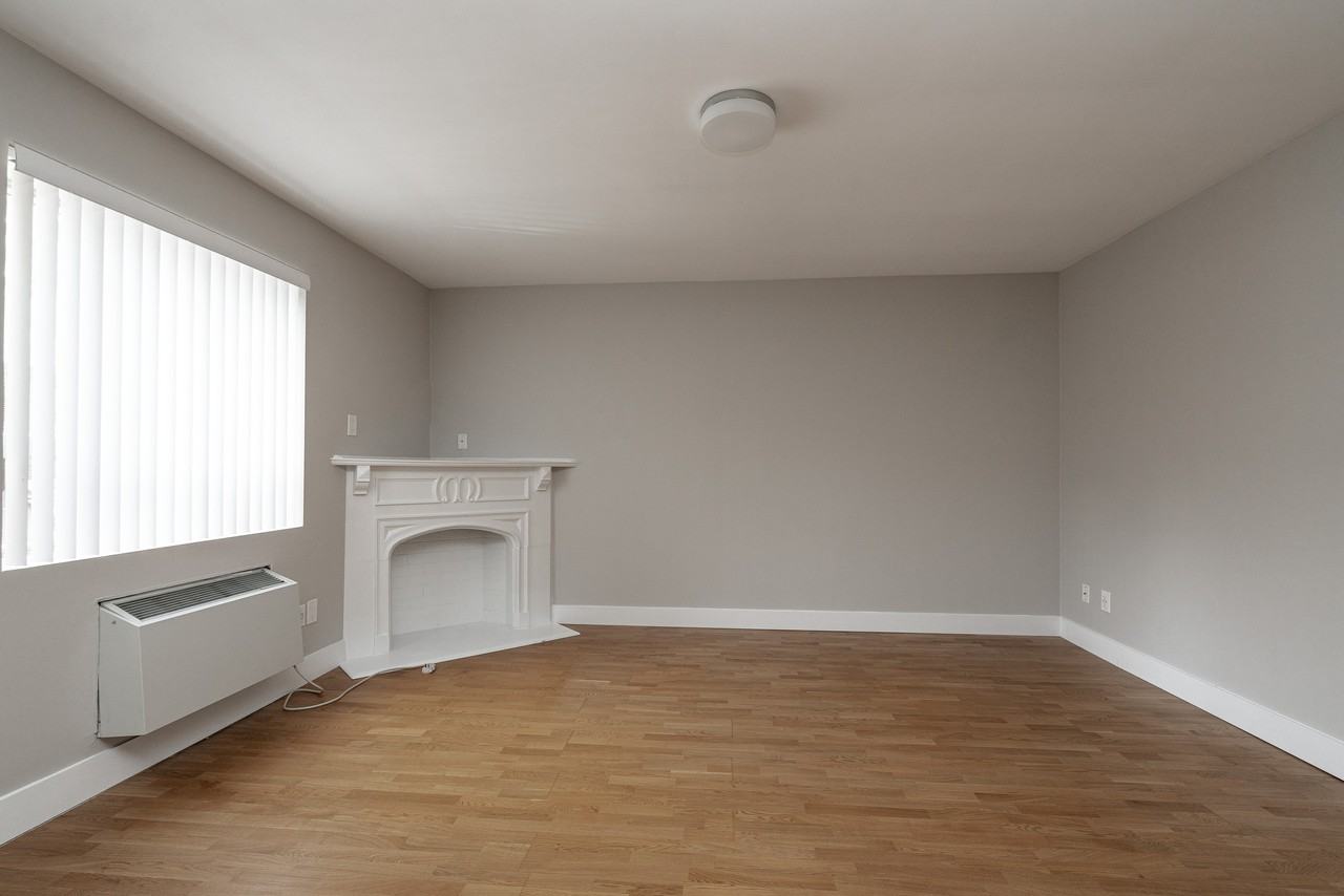 81 - 83 Isabella Street - Photo 3 of 10