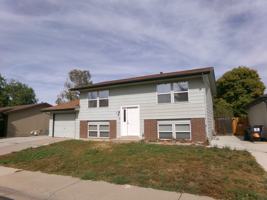 featured image of 110 Sunflower Dr #1